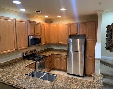 2996 Bella Vista Drive - Photo Thumbnail 2