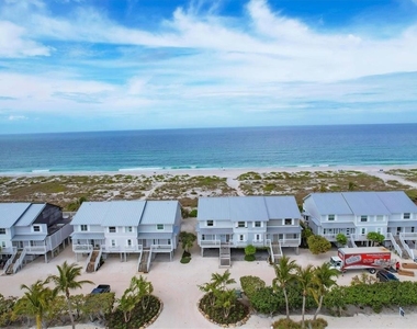 420 Gulf Boulevard - Photo Thumbnail 2