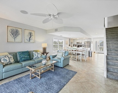 420 Gulf Boulevard - Photo Thumbnail 11