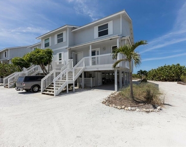 420 Gulf Boulevard - Photo Thumbnail 33