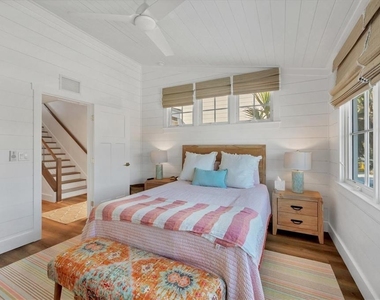 290 Gulf Boulevard - Photo Thumbnail 28