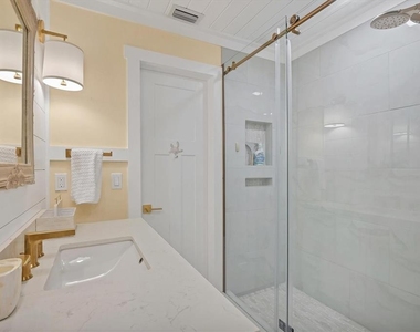 290 Gulf Boulevard - Photo Thumbnail 30