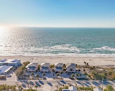 290 Gulf Boulevard - Photo Thumbnail 6