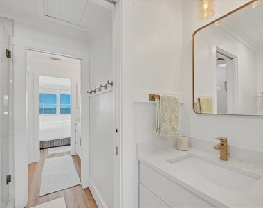 290 Gulf Boulevard - Photo Thumbnail 26