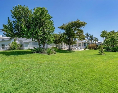 231 Gilchrist Avenue - Photo Thumbnail 43