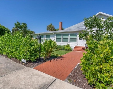 231 Gilchrist Avenue - Photo Thumbnail 6