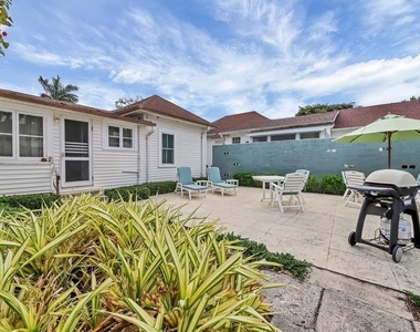 241 Gilchrist Avenue - Photo Thumbnail 20