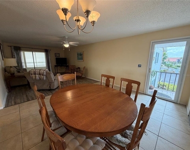5400 34th Street W - Photo Thumbnail 3