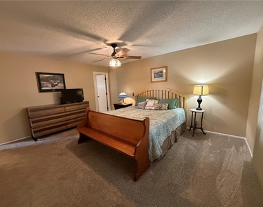 5400 34th Street W - Photo Thumbnail 11