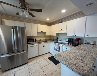 5400 34th Street W - Photo Thumbnail 1