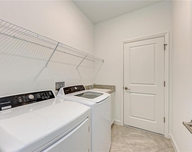 16464 Whale Grey Place - Photo Thumbnail 33