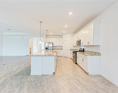 16464 Whale Grey Place - Photo Thumbnail 11