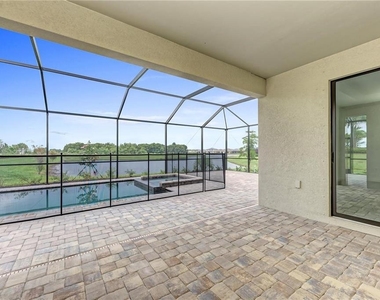 16464 Whale Grey Place - Photo Thumbnail 37