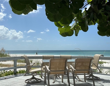 2823 Gulf Of Mexico Drive - Photo Thumbnail 1