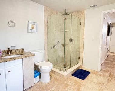 2823 Gulf Of Mexico Drive - Photo Thumbnail 23