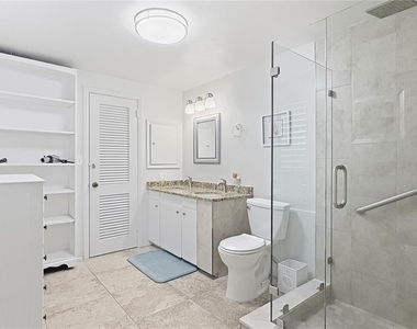 2823 Gulf Of Mexico Drive - Photo Thumbnail 17
