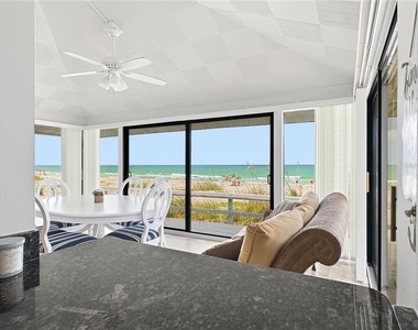 2823 Gulf Of Mexico Drive - Photo Thumbnail 14