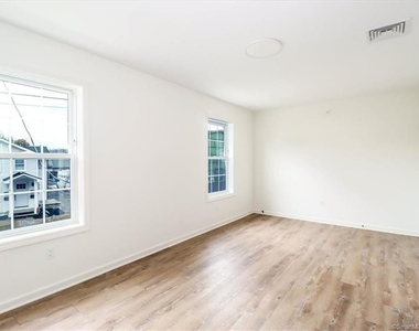 80 South Street - Photo Thumbnail 17