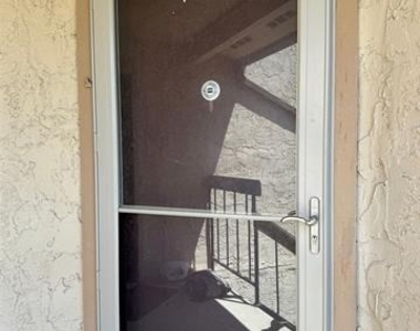 12480 Abrams Road - Photo Thumbnail 4