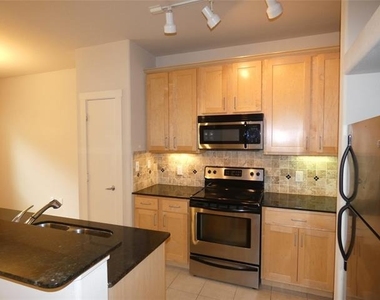 6159 Oram Street - Photo Thumbnail 2