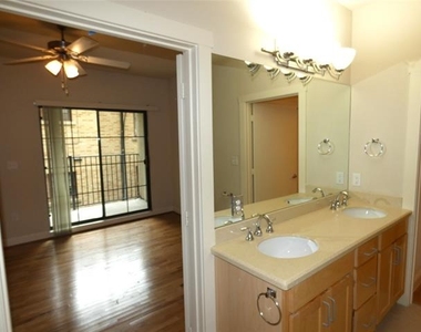 6159 Oram Street - Photo Thumbnail 10
