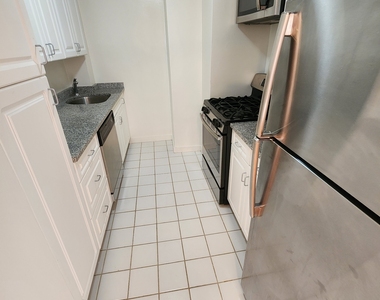 145 4th Avenue - Photo Thumbnail 3