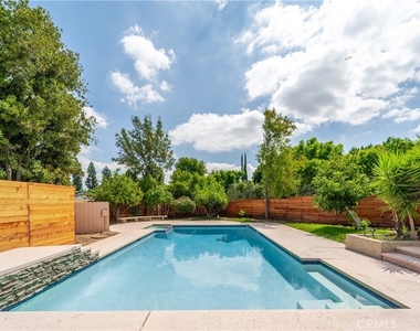 5206 Topeka Drive - Photo Thumbnail 48