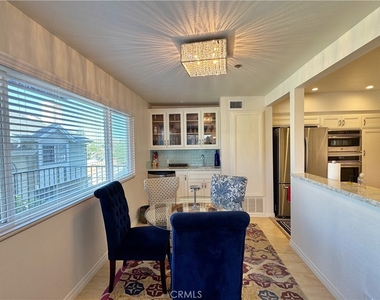 230 S Catalina - Photo Thumbnail 12