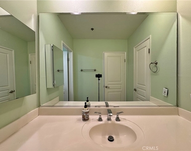 230 S Catalina - Photo Thumbnail 31