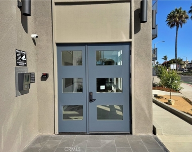 230 S Catalina - Photo Thumbnail 47