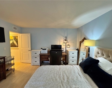 230 S Catalina - Photo Thumbnail 37