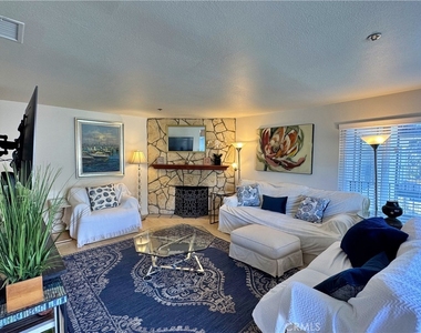 230 S Catalina - Photo Thumbnail 14