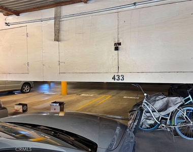 230 S Catalina - Photo Thumbnail 40