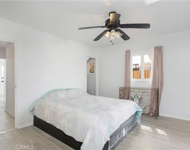 251 Avenida Del Mar - Photo Thumbnail 7