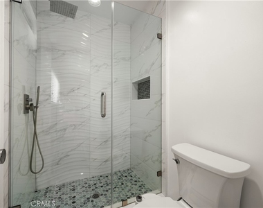 805 Ocean - Photo Thumbnail 21