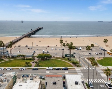 805 Ocean - Photo Thumbnail 26