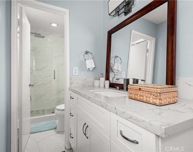 805 Ocean - Photo Thumbnail 20