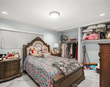 805 Ocean - Photo Thumbnail 24