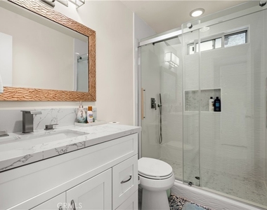 805 Ocean - Photo Thumbnail 17