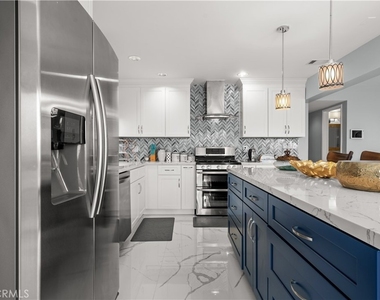 805 Ocean - Photo Thumbnail 13
