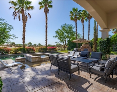 55380 Royal St George - Photo Thumbnail 4