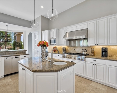 55380 Royal St George - Photo Thumbnail 14