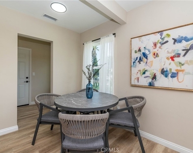 2241 Grand Ave - Photo Thumbnail 6