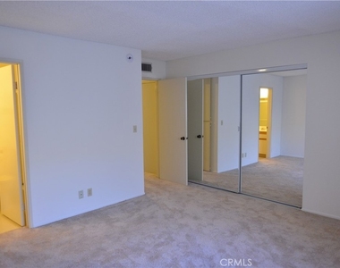 410 Milford Street - Photo Thumbnail 10