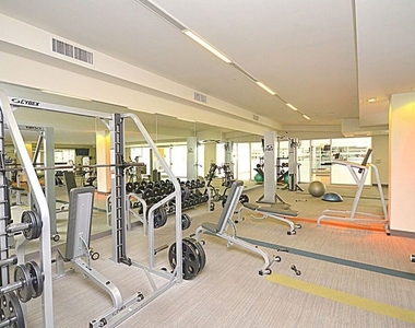 1234 Wilshire Boulevard - Photo Thumbnail 14