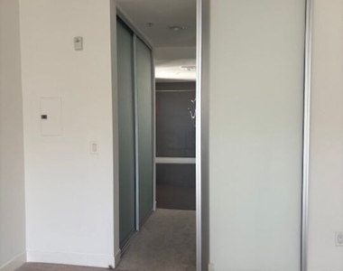 1234 Wilshire Boulevard - Photo Thumbnail 4