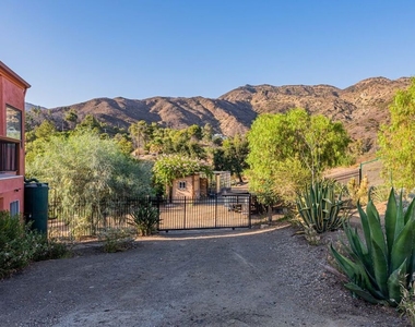 34136 Mulholland Highway - Photo Thumbnail 63