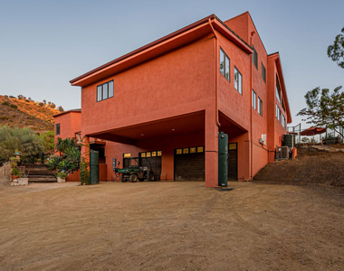 34136 Mulholland Highway - Photo Thumbnail 50