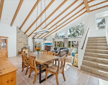 34136 Mulholland Highway - Photo Thumbnail 14