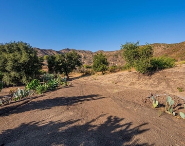 34136 Mulholland Highway - Photo Thumbnail 40